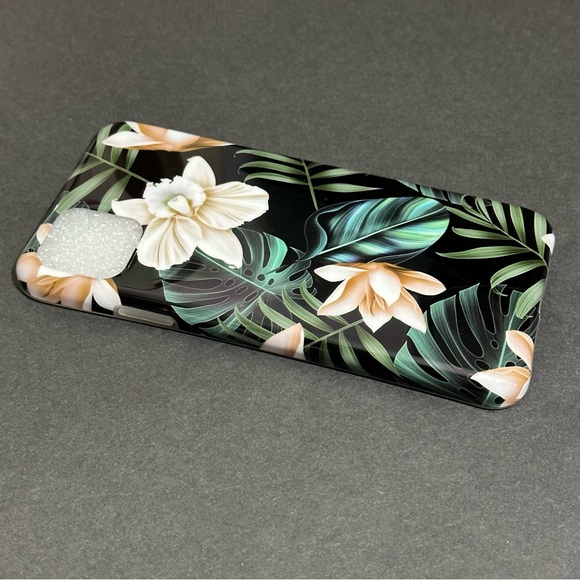 Floral Flexible iPhone 11 Pro Max Case - Picture 9 of 15